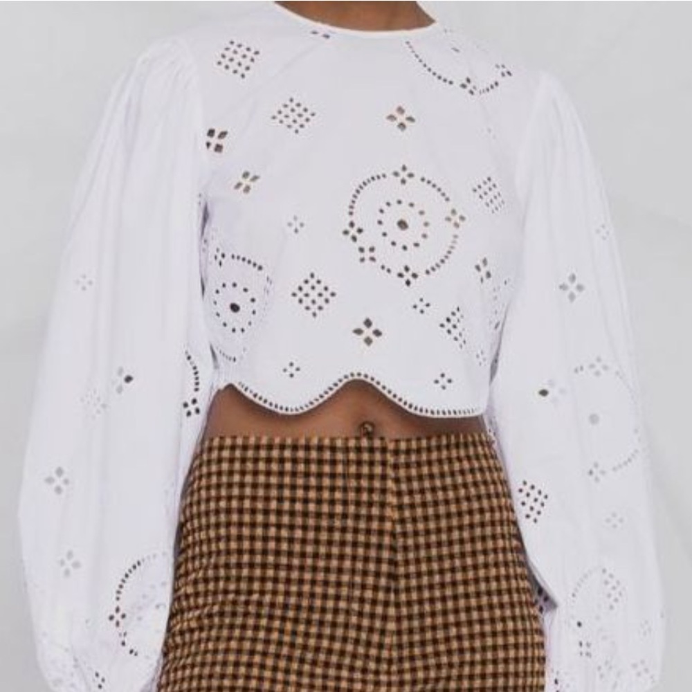 Ganni Women's White Broderie Anglaise Cropped Fitted Blouse Top